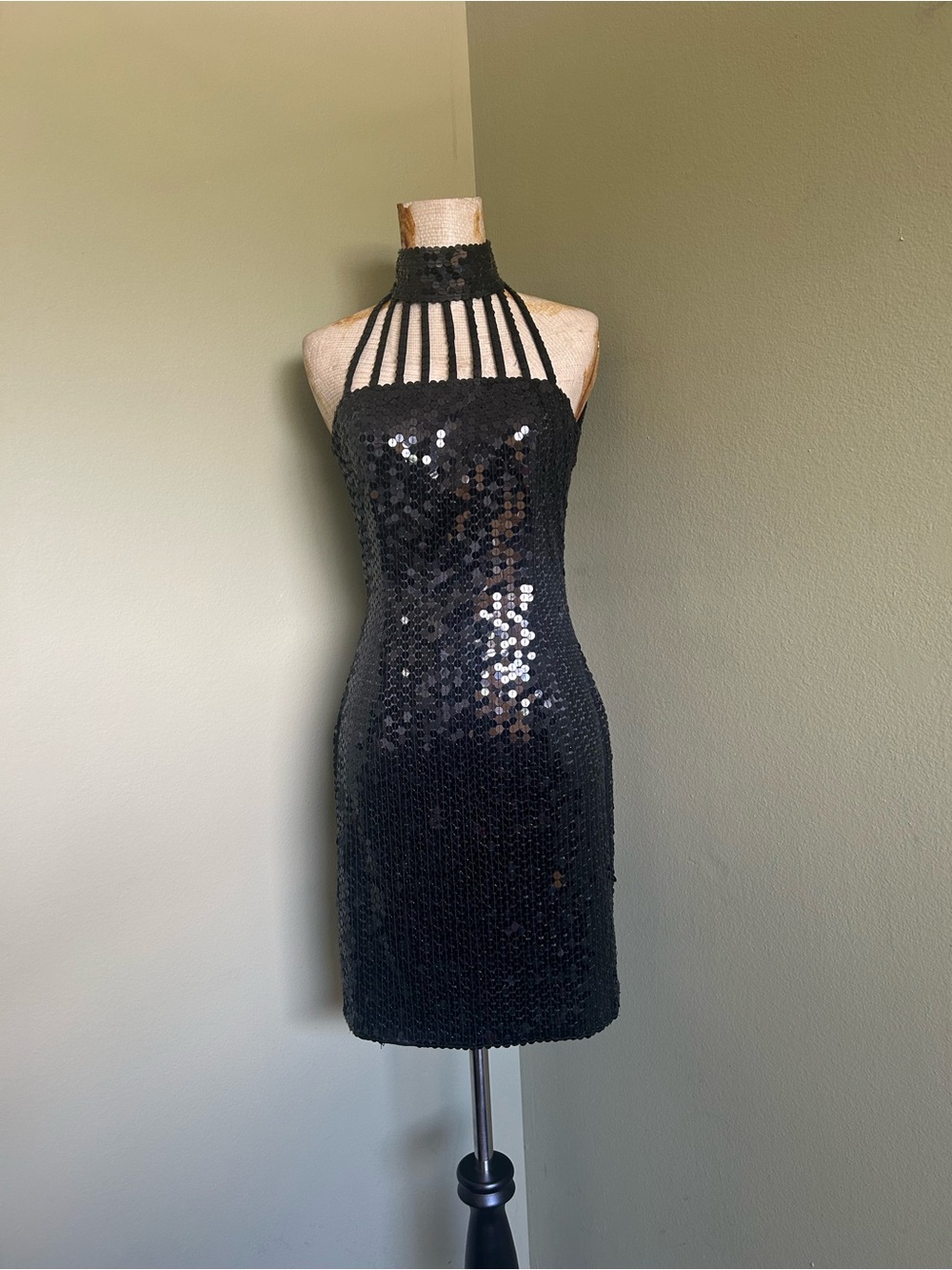 Nite Line  Black Sequin Halter Dress with Strappy Choker Sz 4